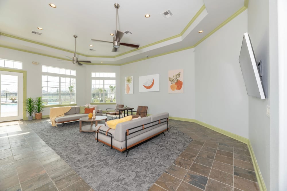 Well-furnished area at 2800 Tranquility in Pearland, Texas