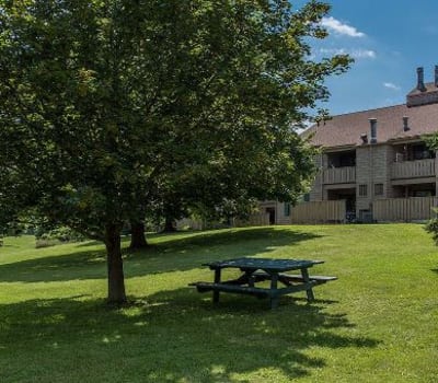 Sitting area at Steeplechase Apartments in Camillus