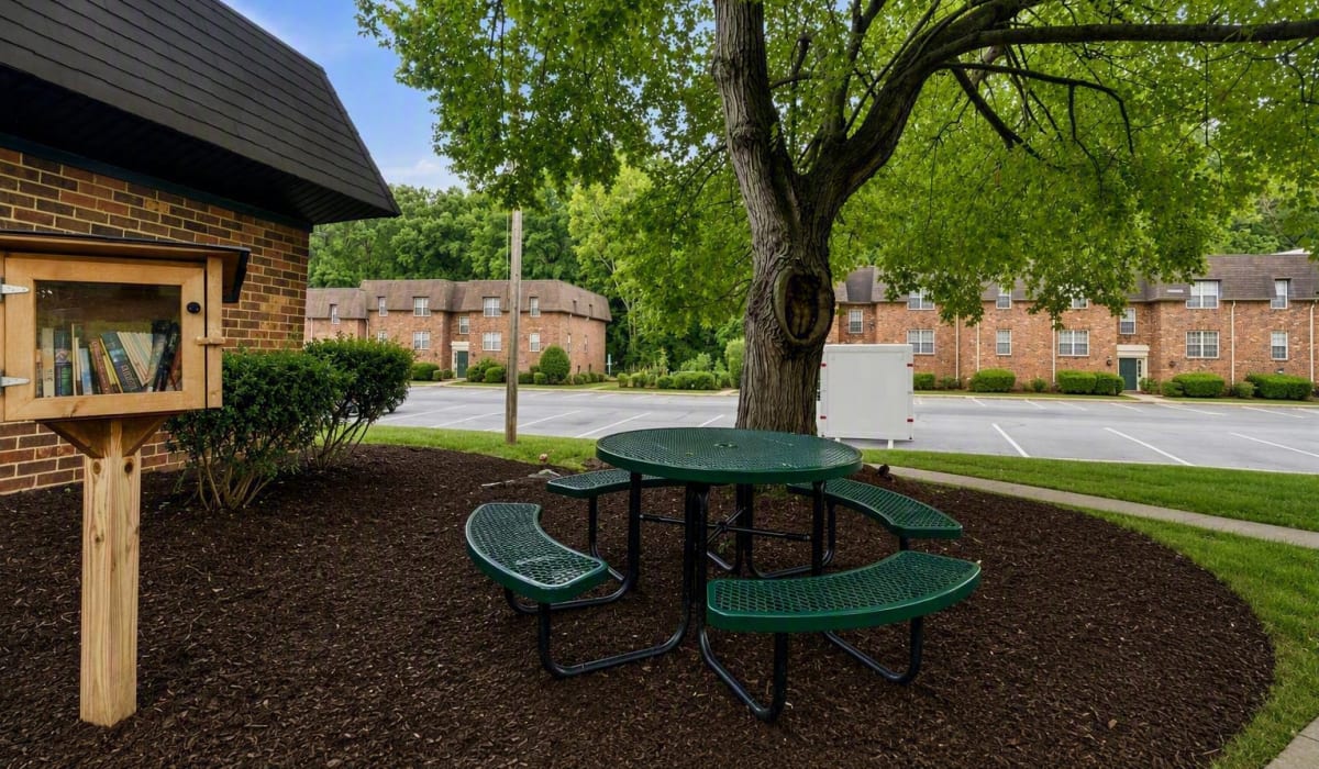 Resident library and park area at Willow Oaks Apartments in Richmond, Virginia