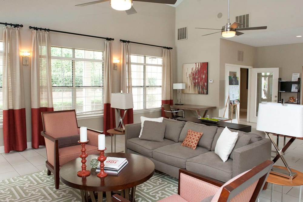 Resident clubhouse at Castlegate Collier Hills in Atlanta, Georgia