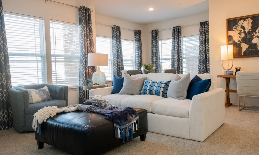 Resident lounge at Center 301 Apartments in Belton, Missouri