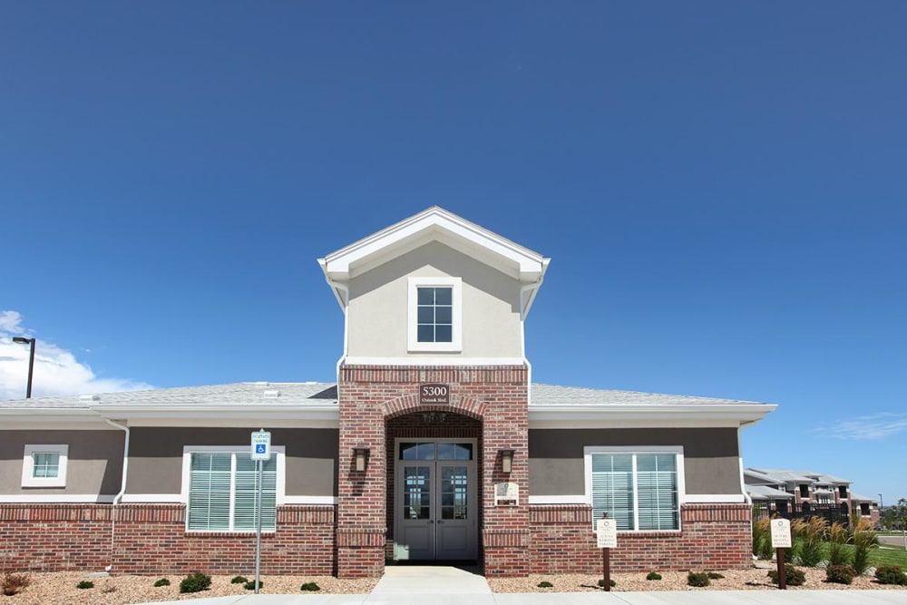 Exterior of apartments at Outlook Ridge in Pueblo, Colorado