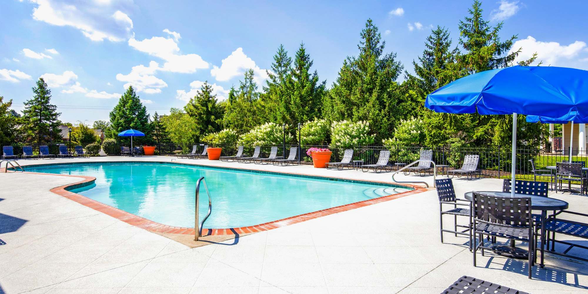 Glenmary Village apartments in Louisville, Kentucky