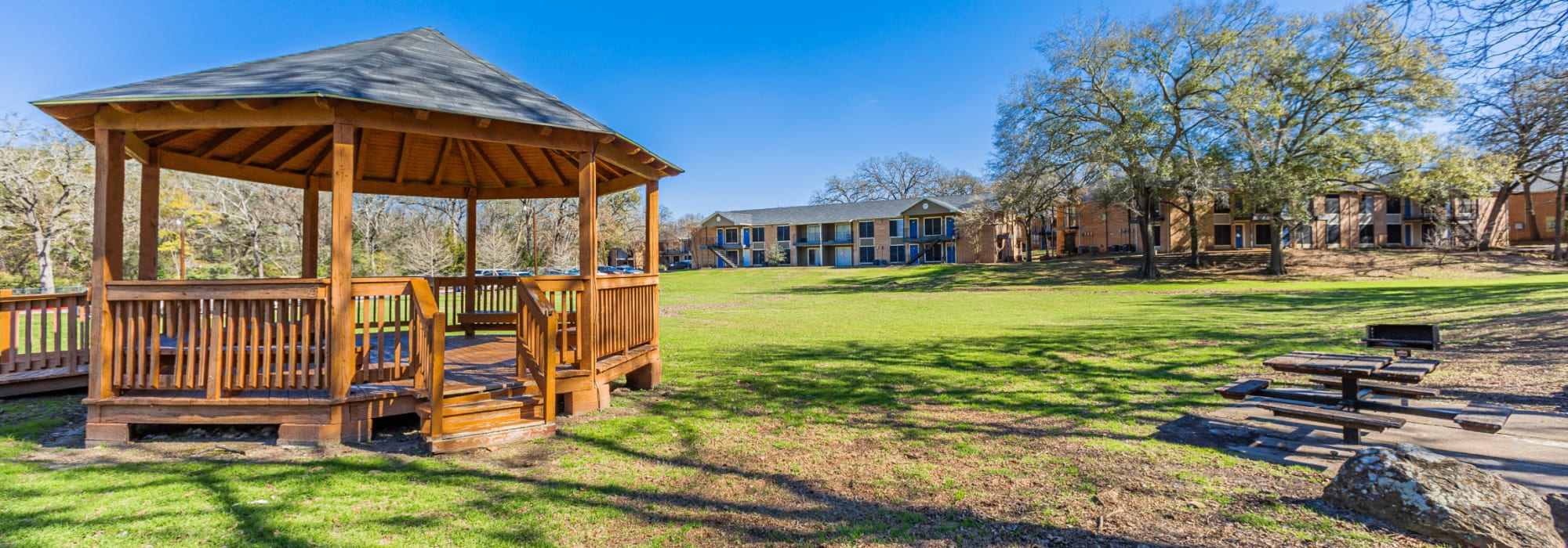 Gazebo at Retreat at 2818 in Bryan, Texas