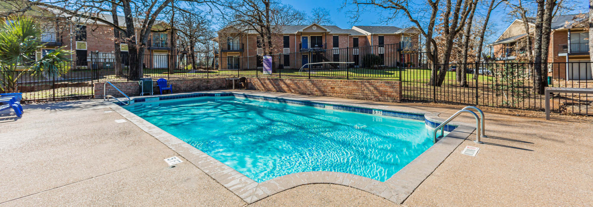 The swimming pool at Retreat at 2818 in Bryan, Texas