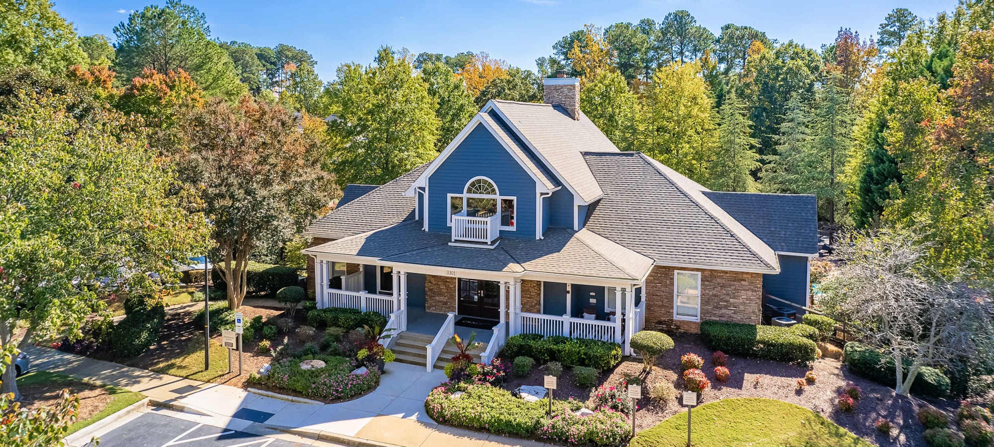 Gallery of photos for Marquis on Edwards Mill in Raleigh, North Carolina
