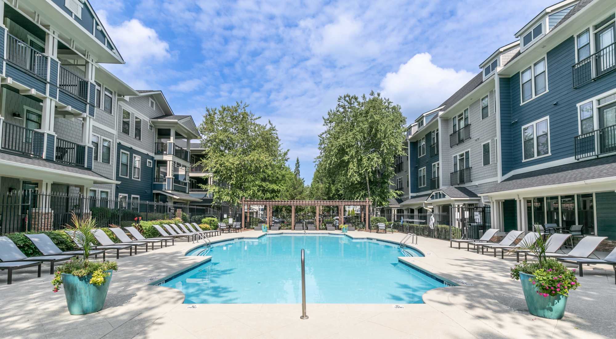 Amenities at The Reserve at Johns Creek Walk in Johns Creek, Georgia