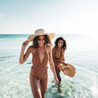 Relaxing beach getaway at a stunning oceanfront property in Park Place Apartments in Port Richey, Florida