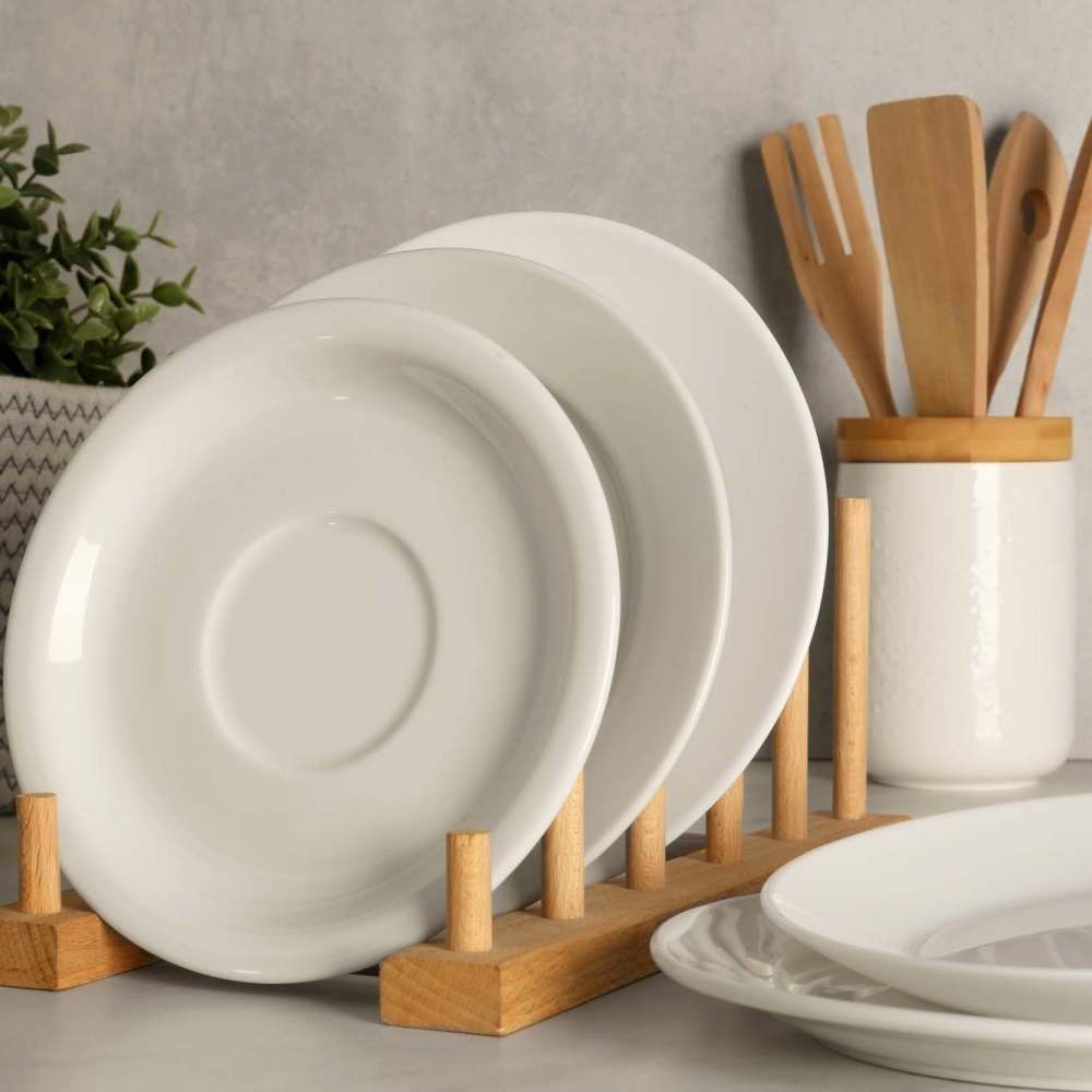 Apartment kitchen at Cherokee Village in Dallas, Texas