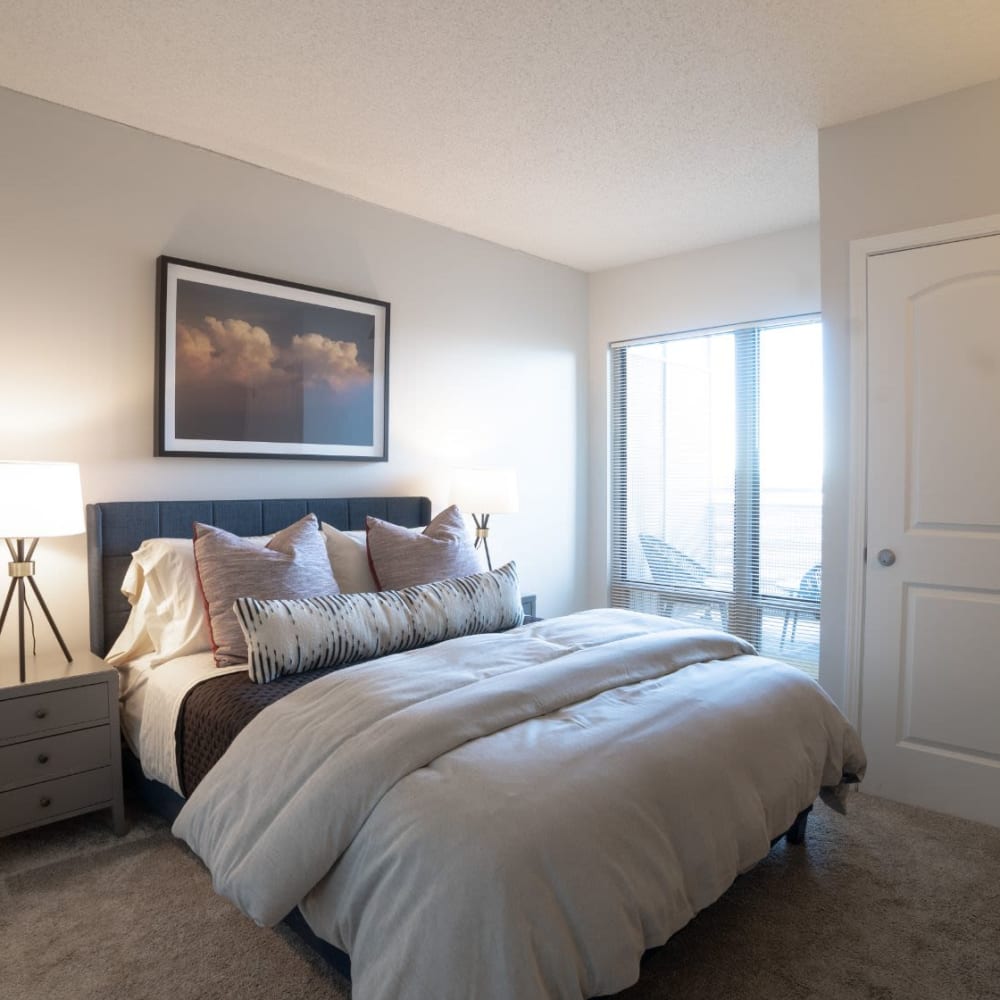 Bedroom at 415 Premier Apartments in Evanston, Illinois