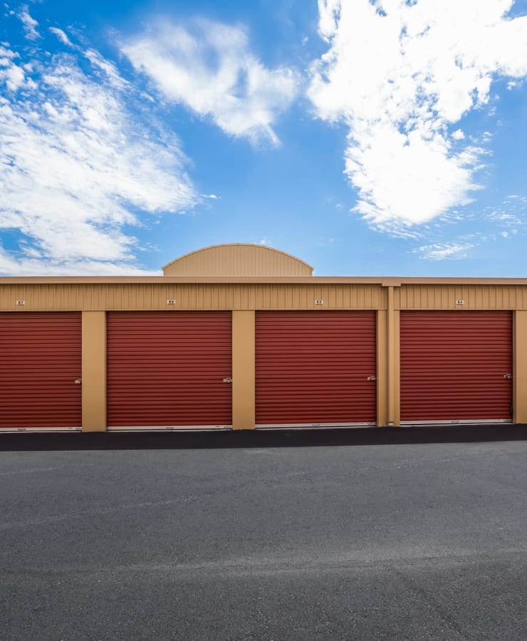 Outdoor storage units with drive-up access at Las Vegas, Nevada