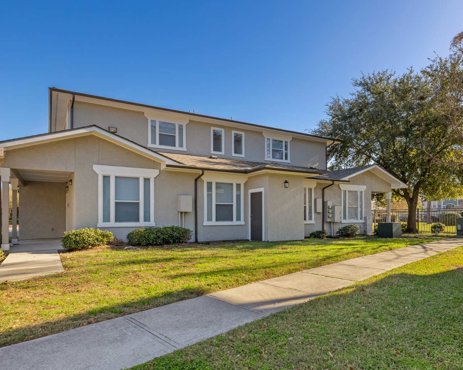 Exterior view of the apartment building at Costa Ibiza in Houston,Texas