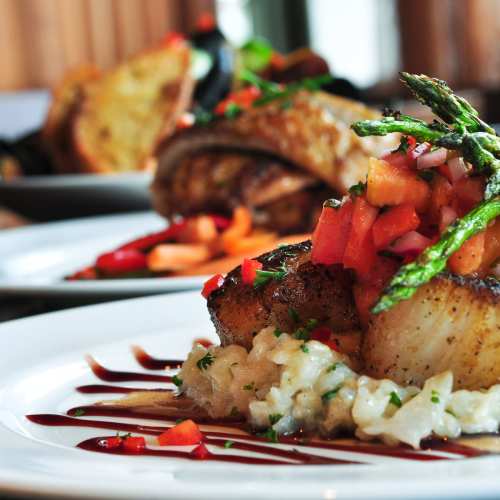 Restaurants near The Lenox in Augusta, Georgia