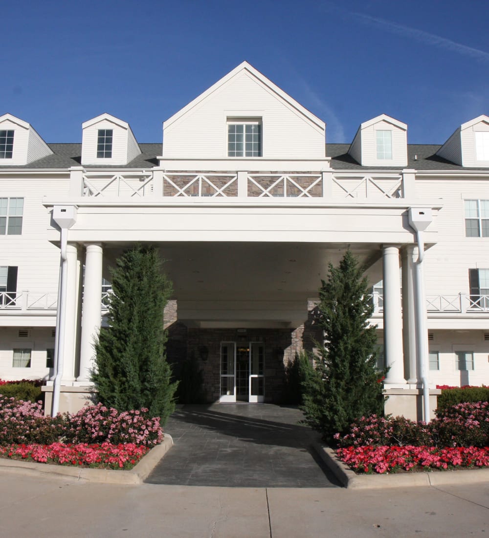 External view of Prestonwood Court in Plano, Texas