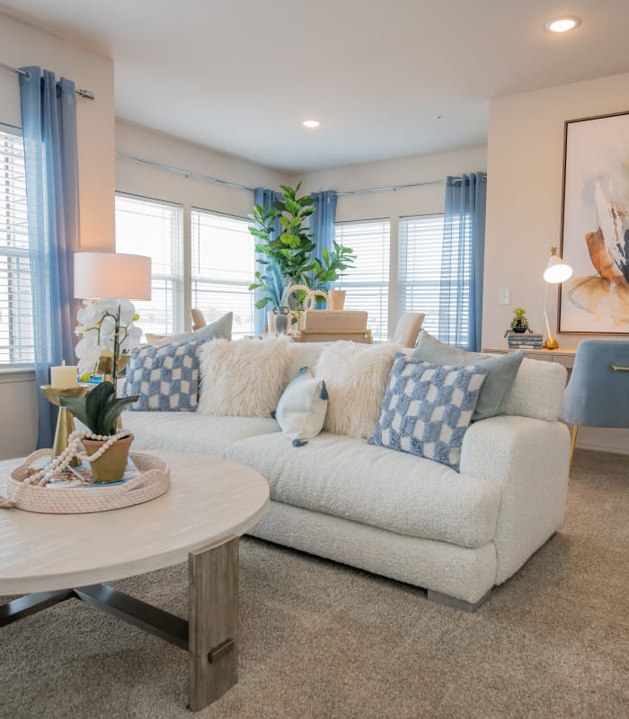 Living room at Ridge at 66 in Yukon, Oklahoma