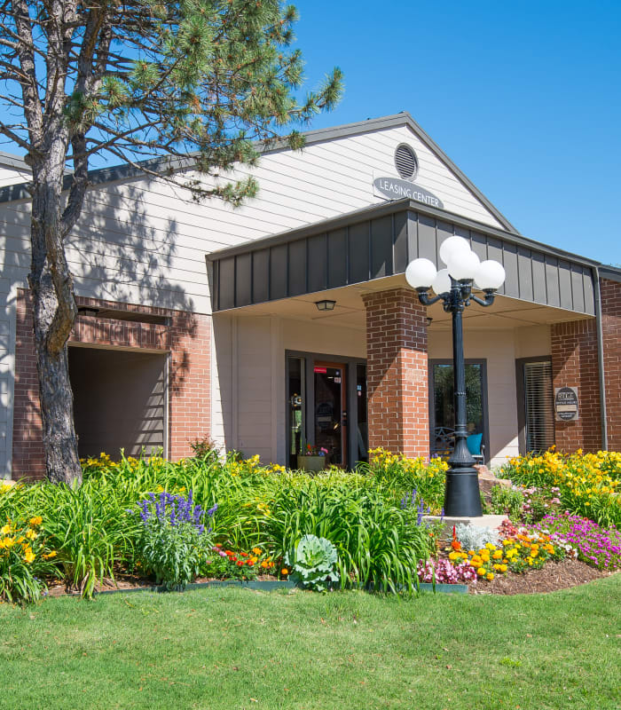 Exterior at Hunter's Ridge in Oklahoma City, Oklahoma