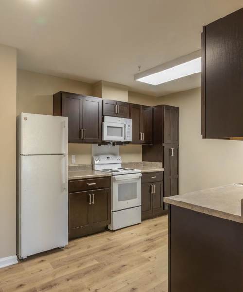 Kitchen with oven at Clemons Greene in Lexington, South Carolina