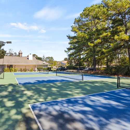 Tennis court at The George Apartment Homes in Savannah, Georgia 