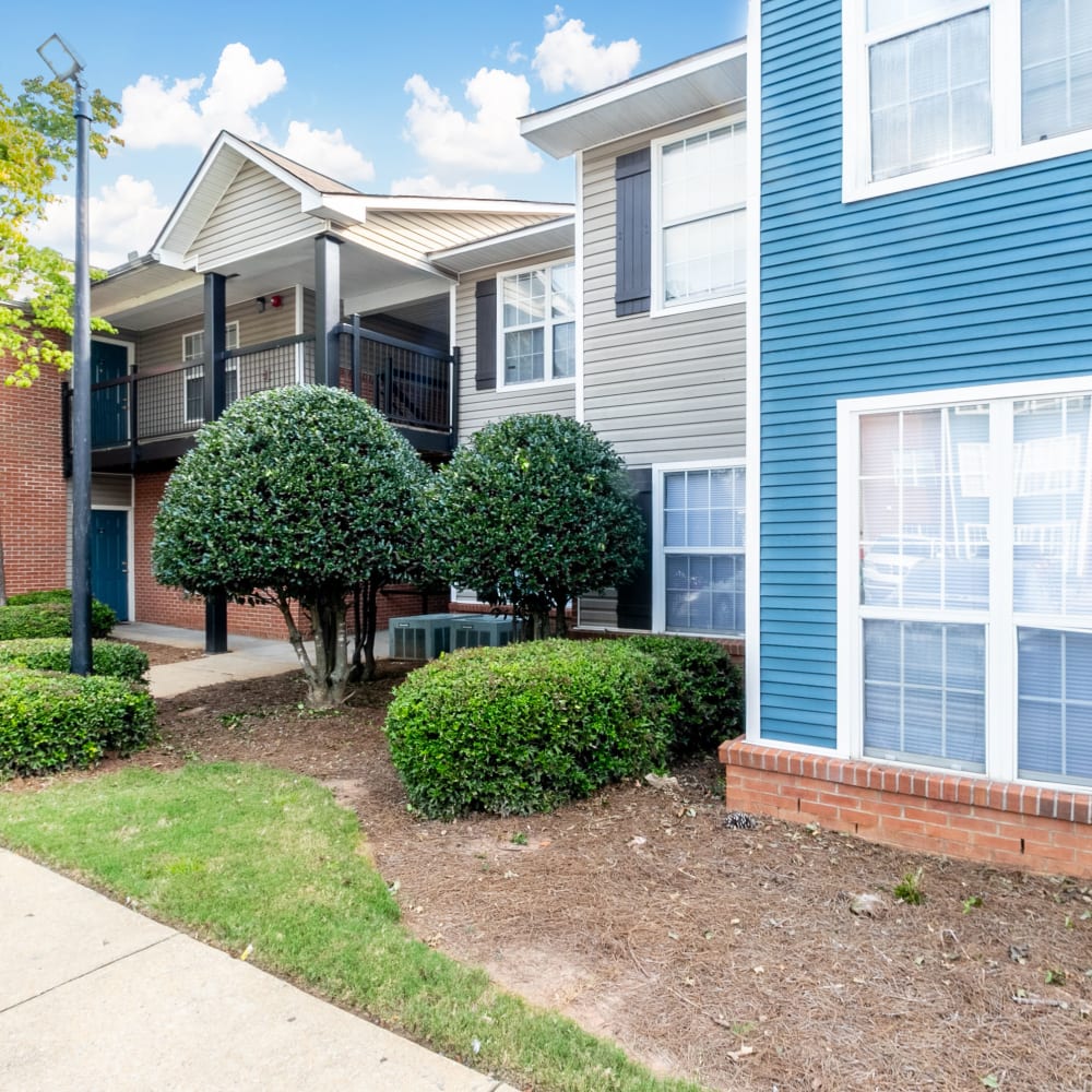 The Square at Lawrenceville Apartment entrances