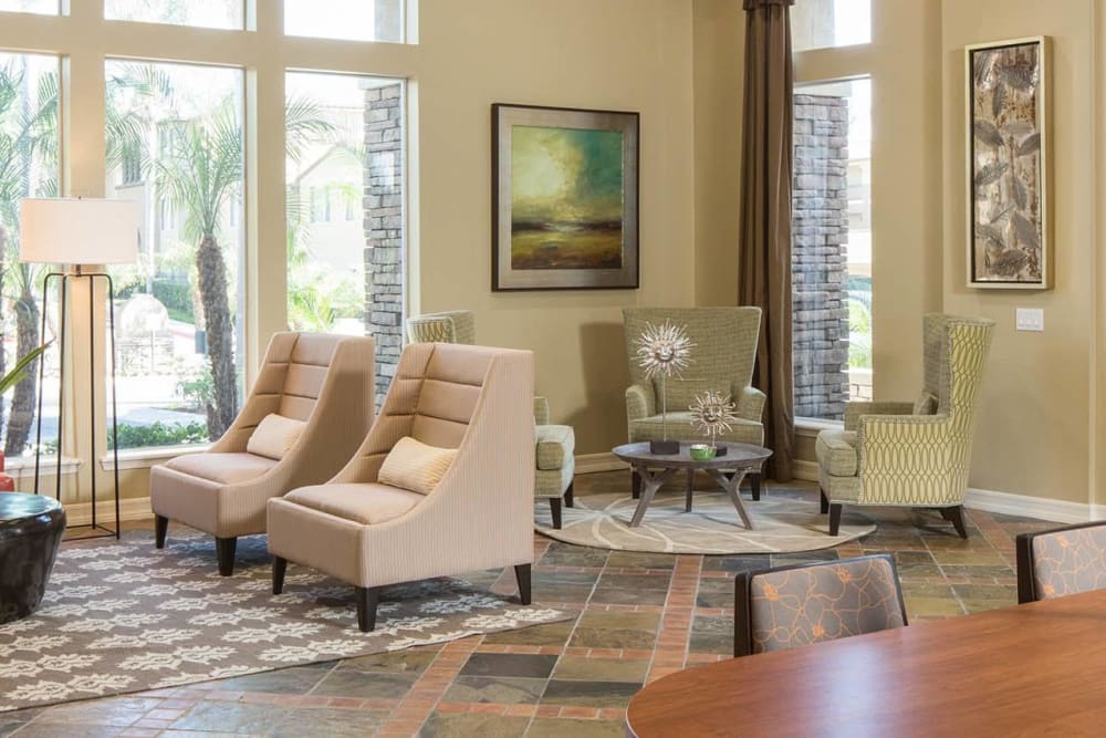 Lobby with comfortable seating at Alize at Aliso Viejo Apartment Homes in Aliso Viejo, California
