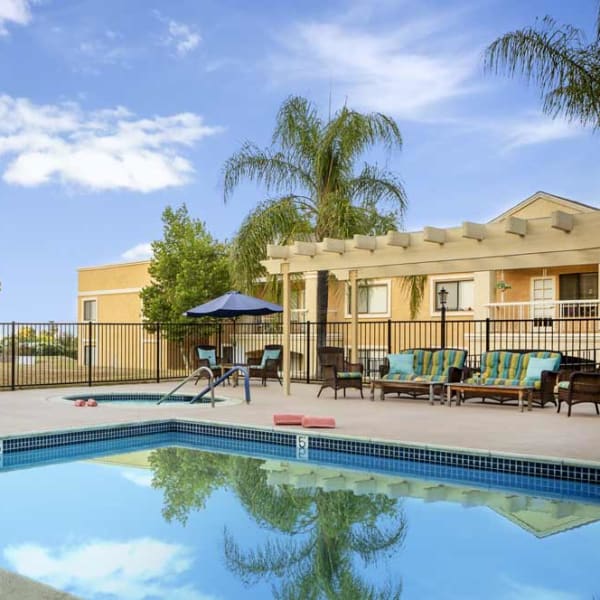Large resident pool at Pacifica Senior Living Menifee in Sun City, California.