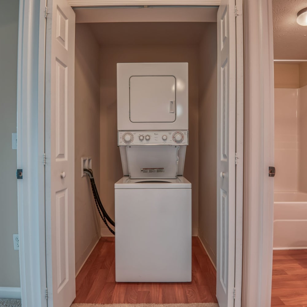 In-unit washer and dryer at Chatham Commons, Cranberry Township, Pennsylvania