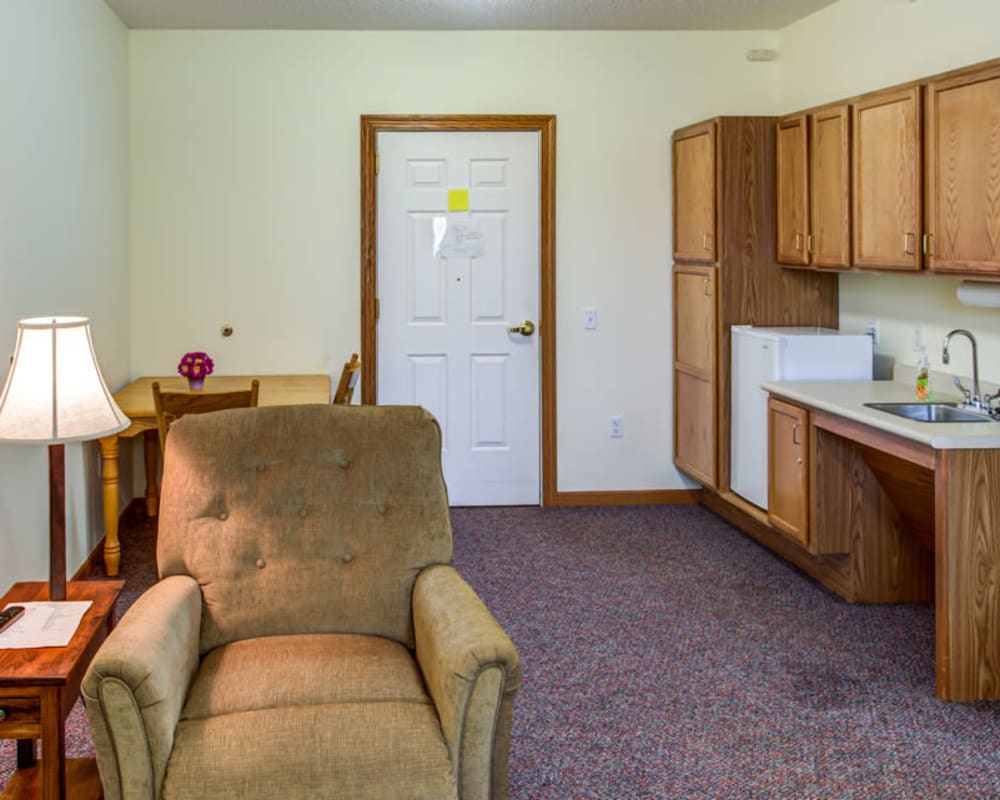 Resident apartment with a kitchenette at Prairie Hills Tipton in Tipton, Iowa.
