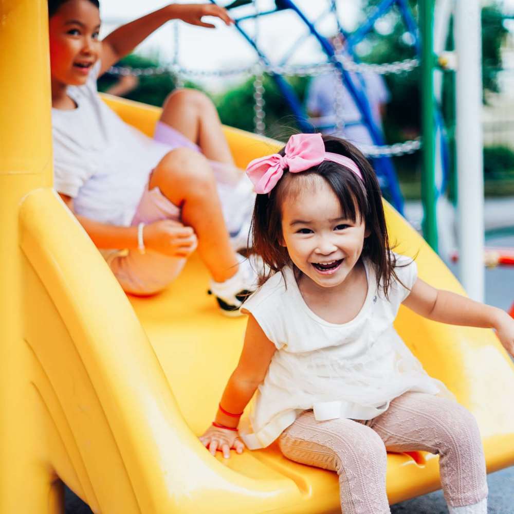 Picnic area with barbecue at Tesoro Del Valle in Los Angeles, California