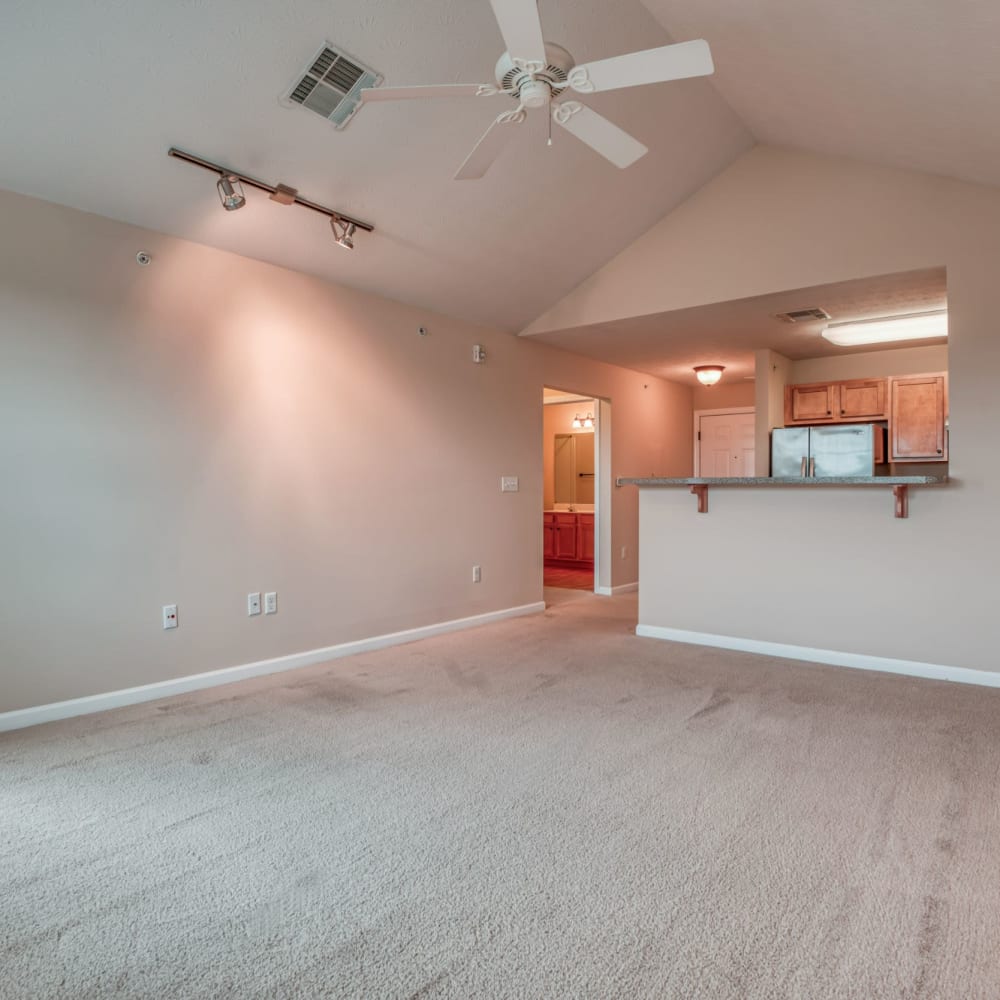 Spacious apartment with ceiling fan at Chatham Commons, Cranberry Township, Pennsylvania