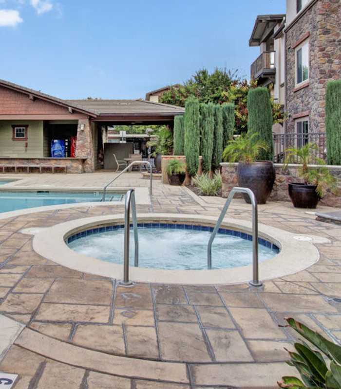 Hot tub at Rivers Edge in Lake Elsinore, California