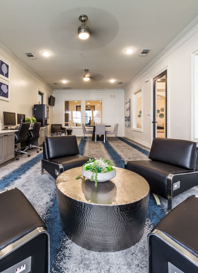 View our amenities at Marquis at The Cascades in Tyler, Texas