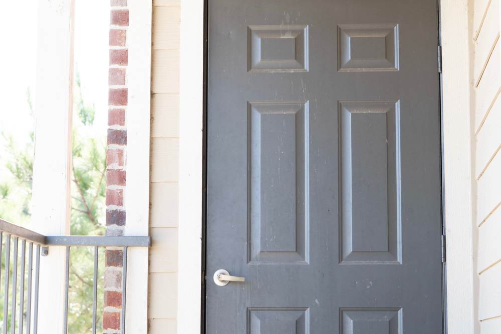 Private balcony at Hardin Terrace in Jefferson, Georgia