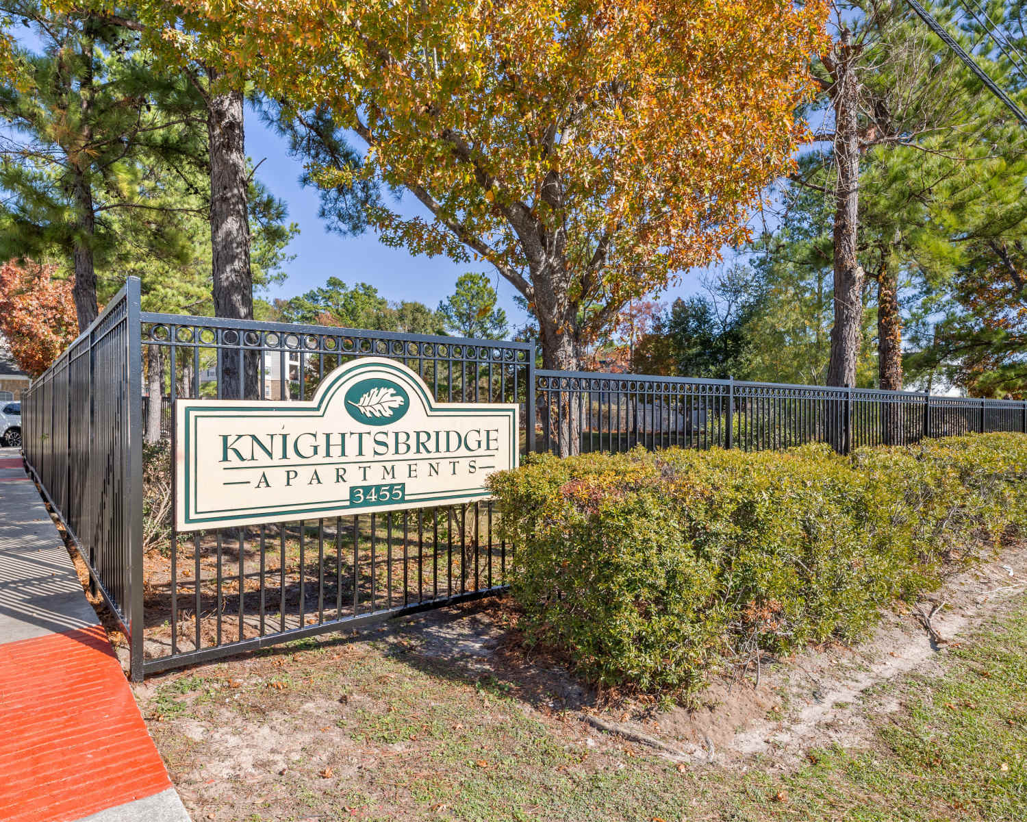 Upscale apartments at Knightsbridge in Humble,Texas