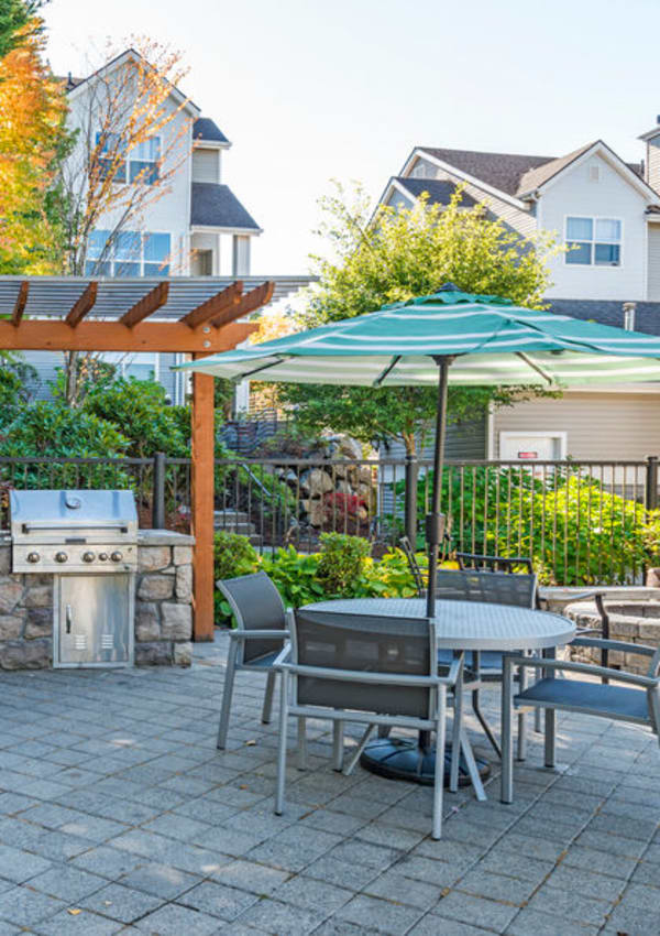 Fire pit at HighGrove Apartments in Everett