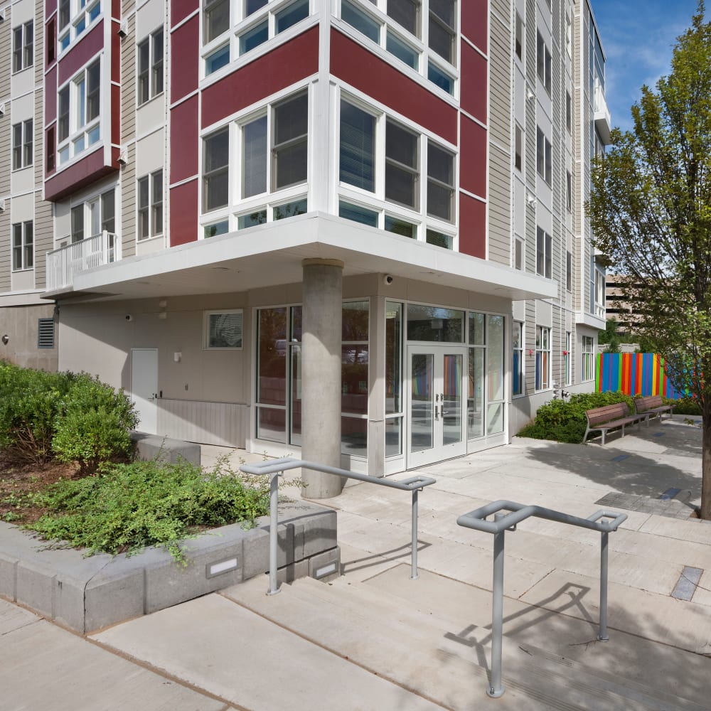 Front entrance steps to Metro Green Apartments in Stamford, Connecticut