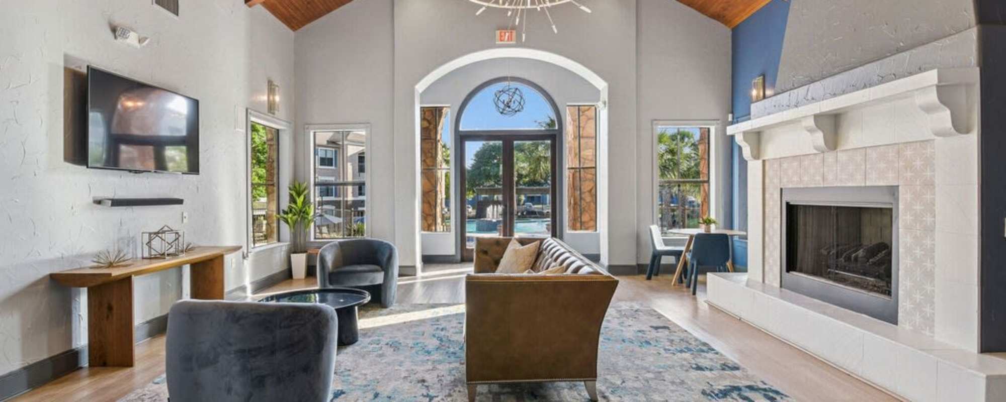 Contact Us | Lyra in San Antonio, Texas 