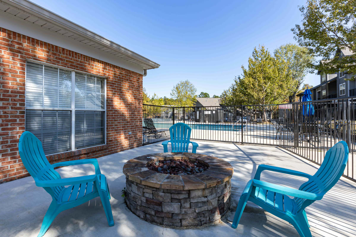 Chairs around a fire pit at Twin Oaks in Hattiesburg, Mississippi