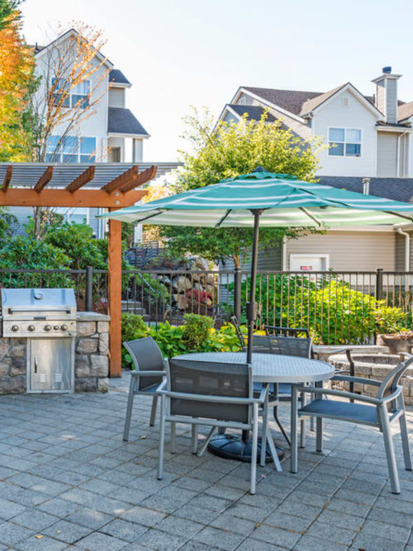Fire pit at HighGrove Apartments in Everett
