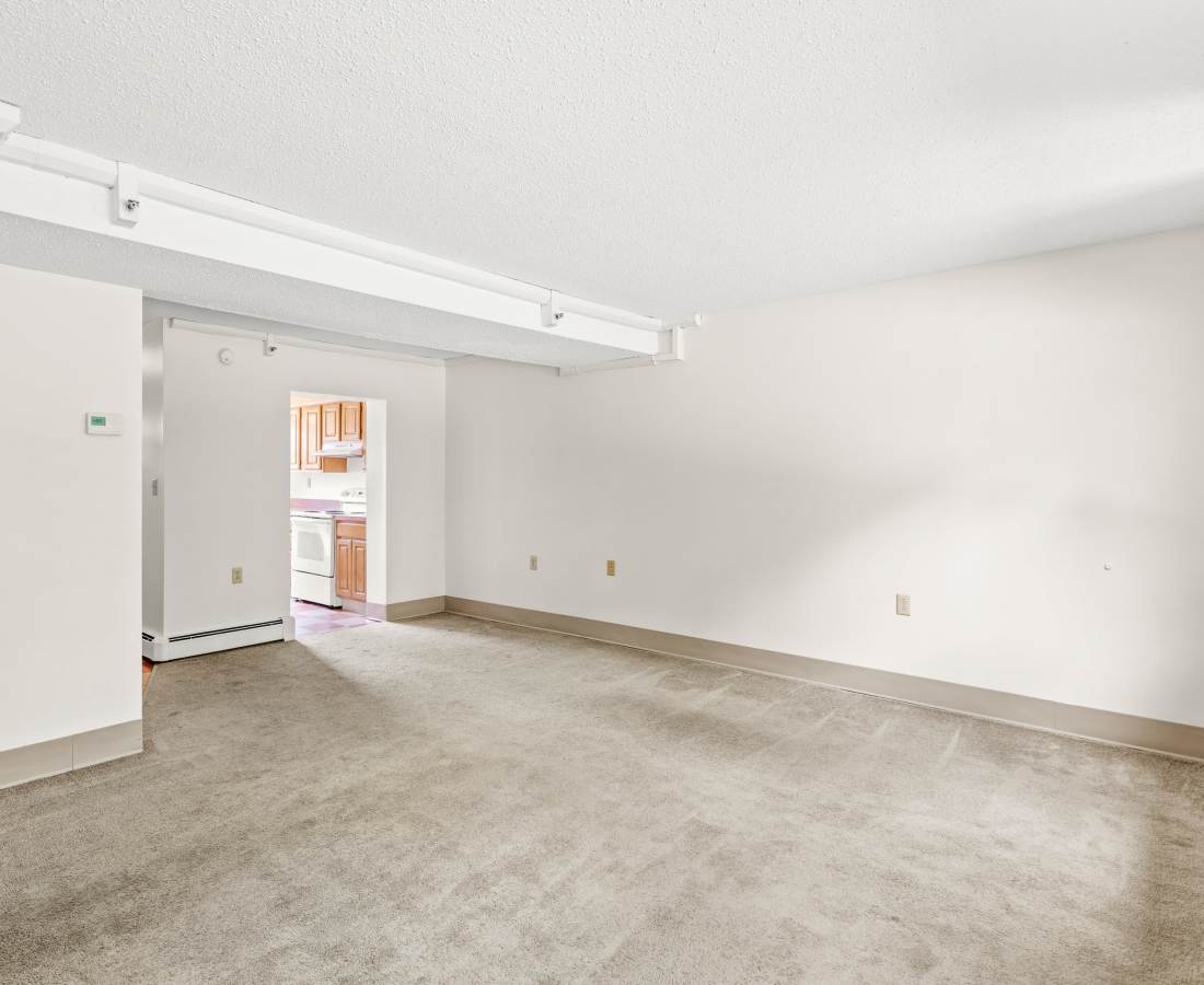 Spacious living room at Glenridge Gardens in Augusta, Maine
