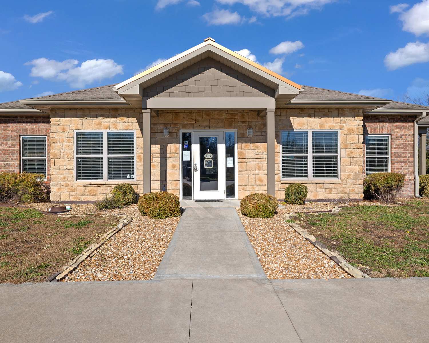 Apartment at Harbor West Villas in Warsaw, Missouri