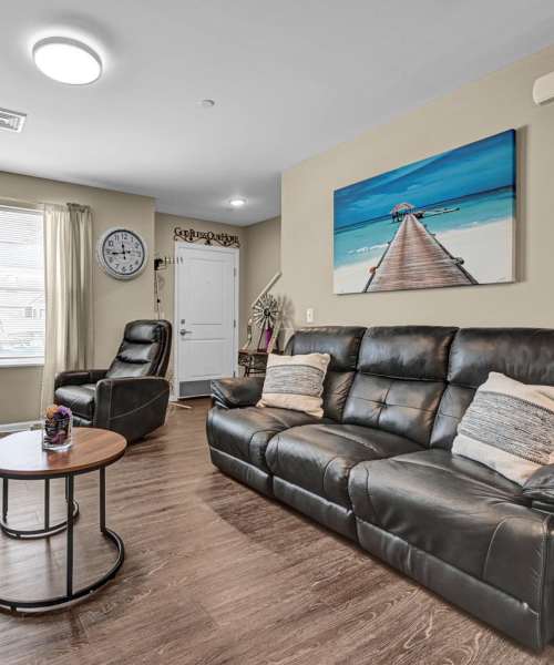 Living area with high ceilings at Kellinger Greene in Lewisberry, Pennsylvania