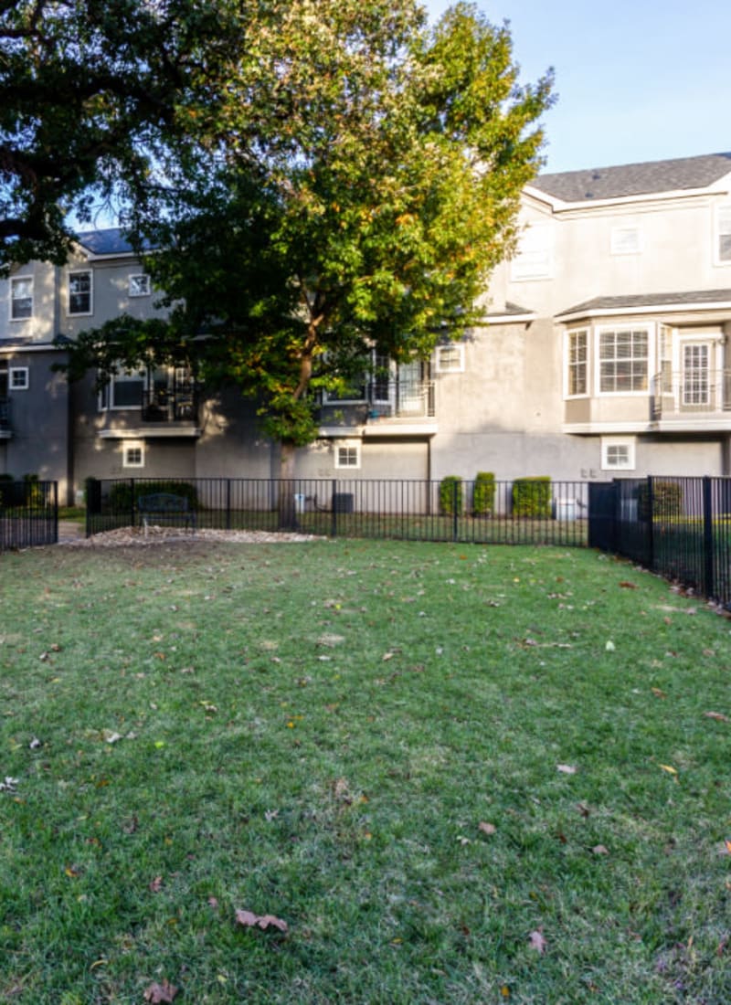 Two pets maximum per apartment at Marquis at Stonegate in Fort Worth, Texas