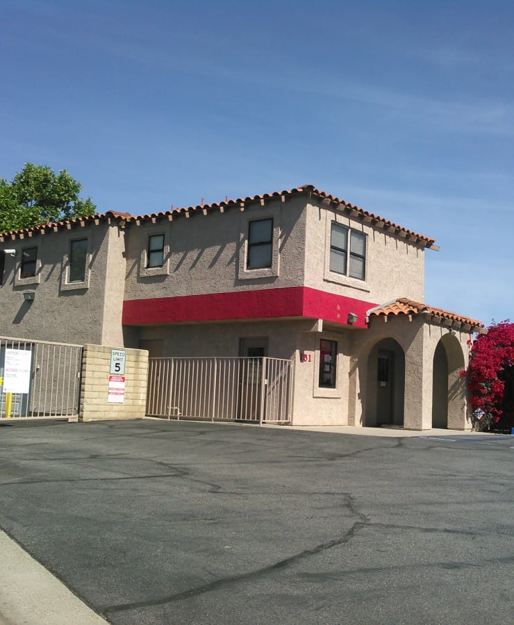 The exterior of the main entrance at StorQuest Self Storage in Camarillo, California