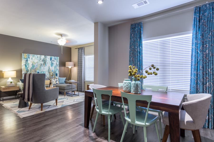 Elegant open living and dining room at Encore 281