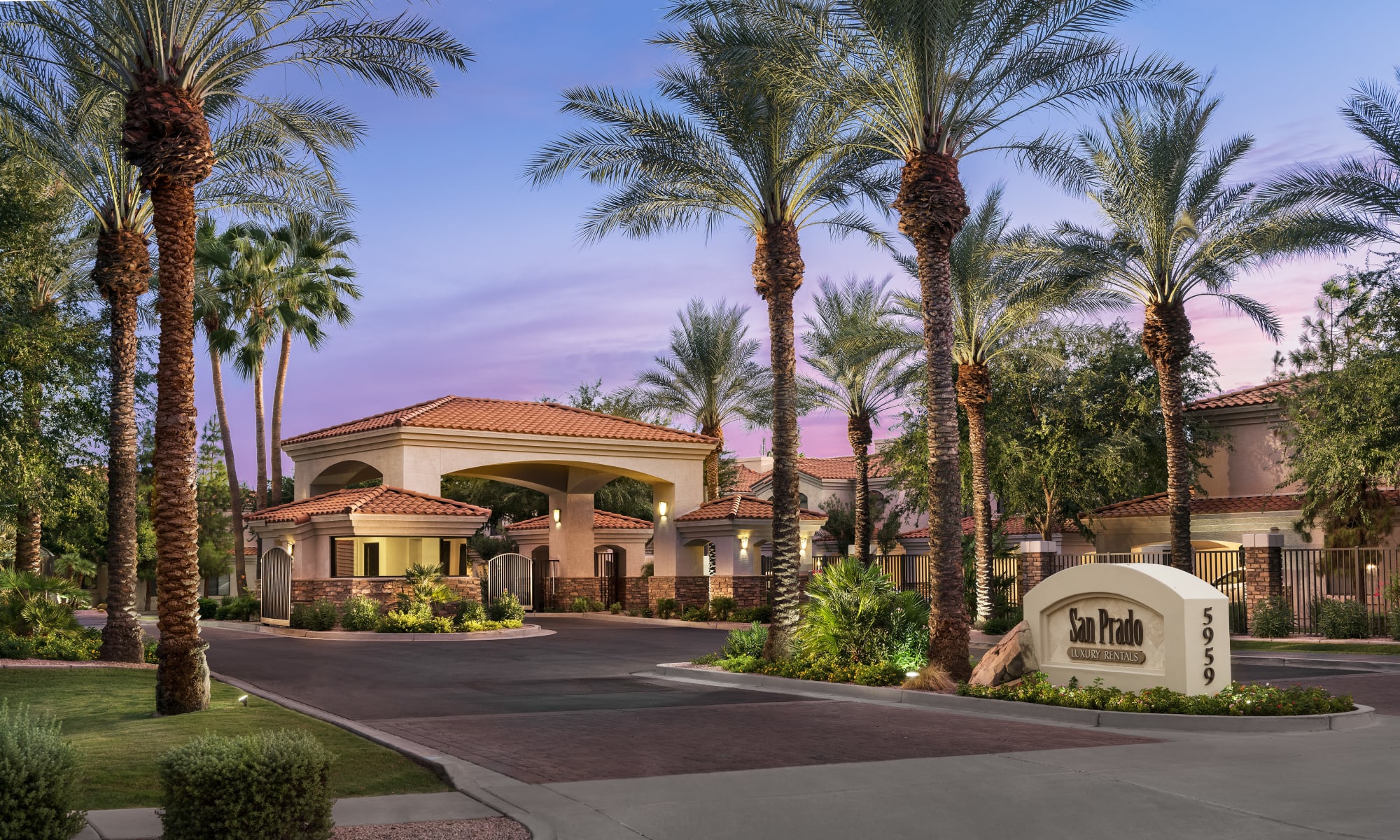 Apartments at San Prado in Glendale, Arizona