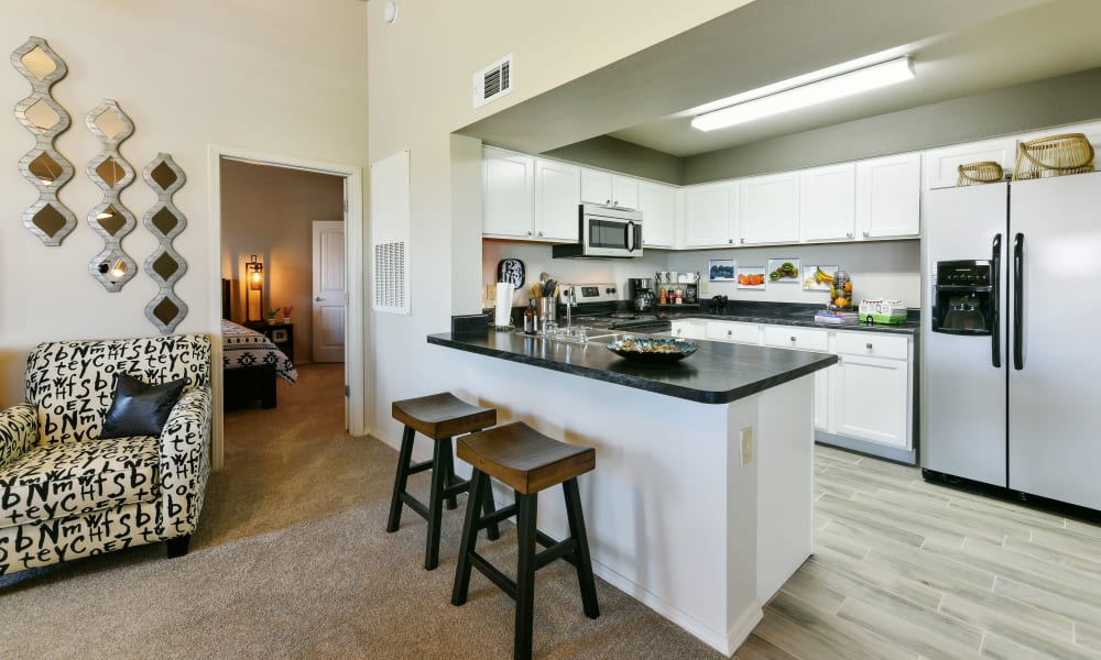 Dining area at Cottages at Abbey Glen Apartments in Lubbock, Texas