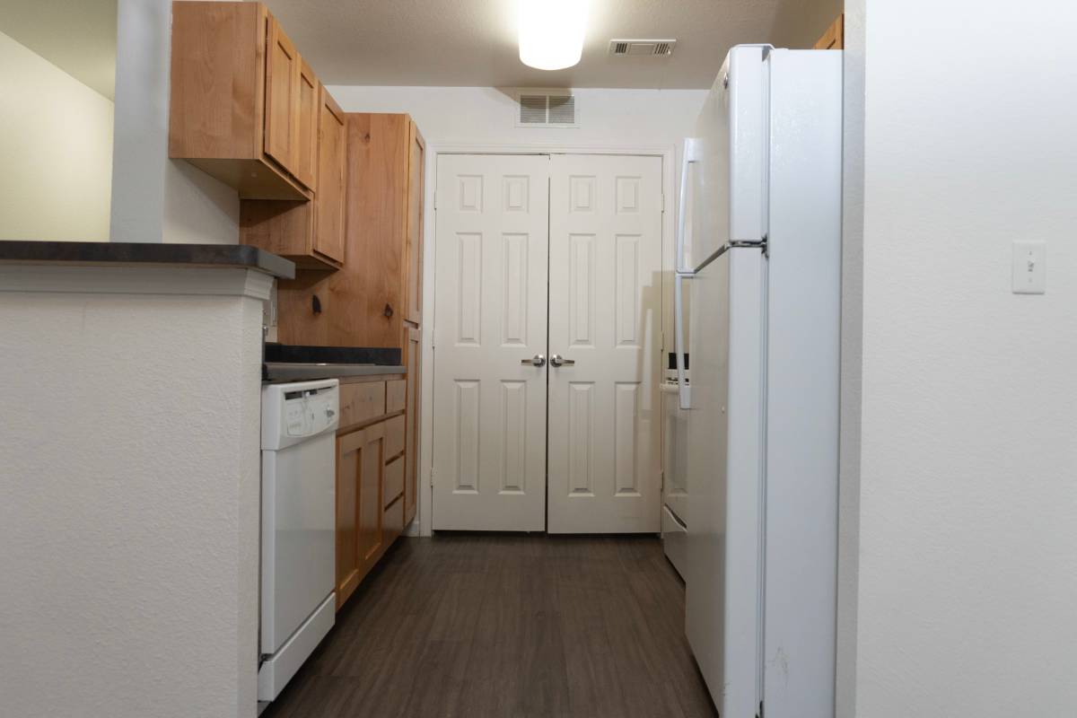 Fully equipped fitness center at Hardin Terrace in Jefferson, Georgia