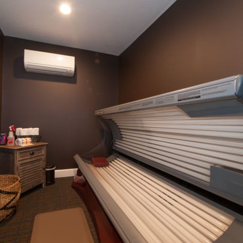 Complimentary tanning at Clifton Park Apartment Homes in New Albany, Ohio