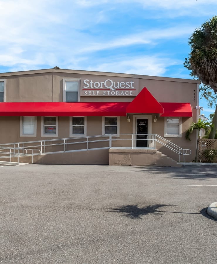 The exterior of the main entrance at StorQuest Self Storage in Tampa, Florida