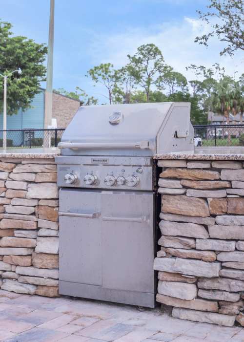 Grilling station at Fountains at Forestwood in Fort Myers, Florida